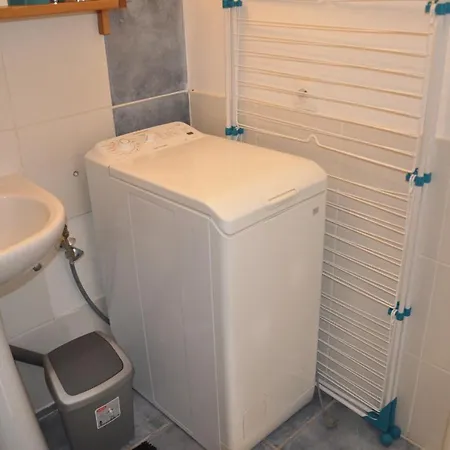 F1 Equipe Proche Tram - Jungle Apartament